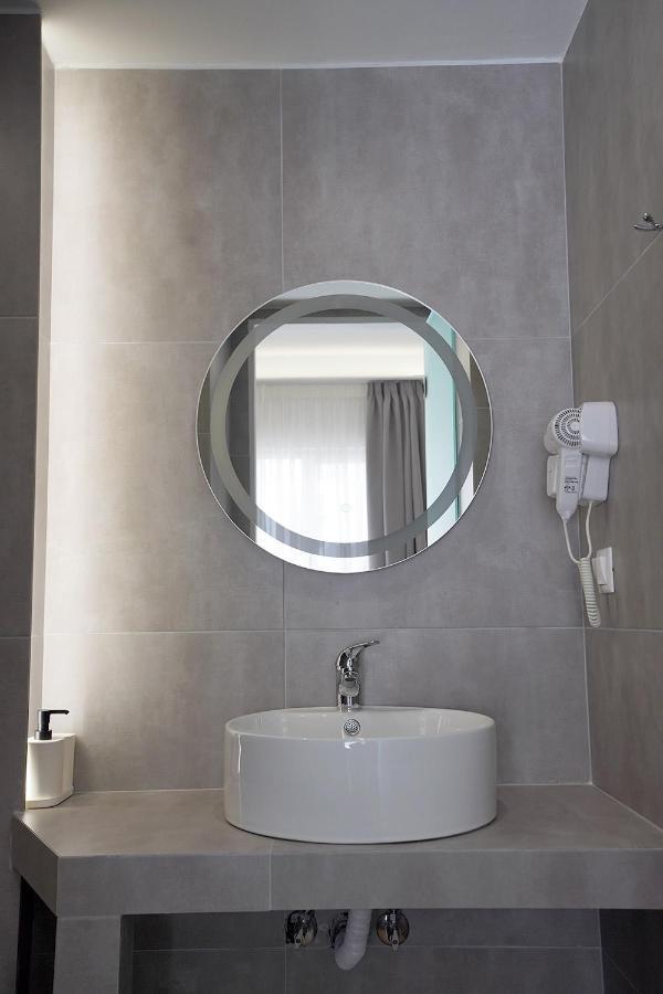 Tip - Top Suites Atenas Exterior foto