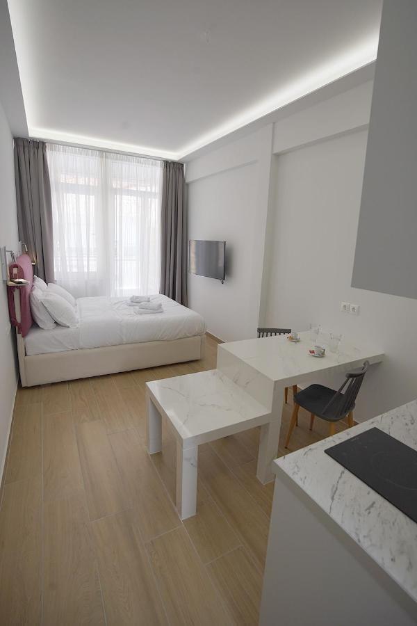 Tip - Top Suites Atenas Exterior foto